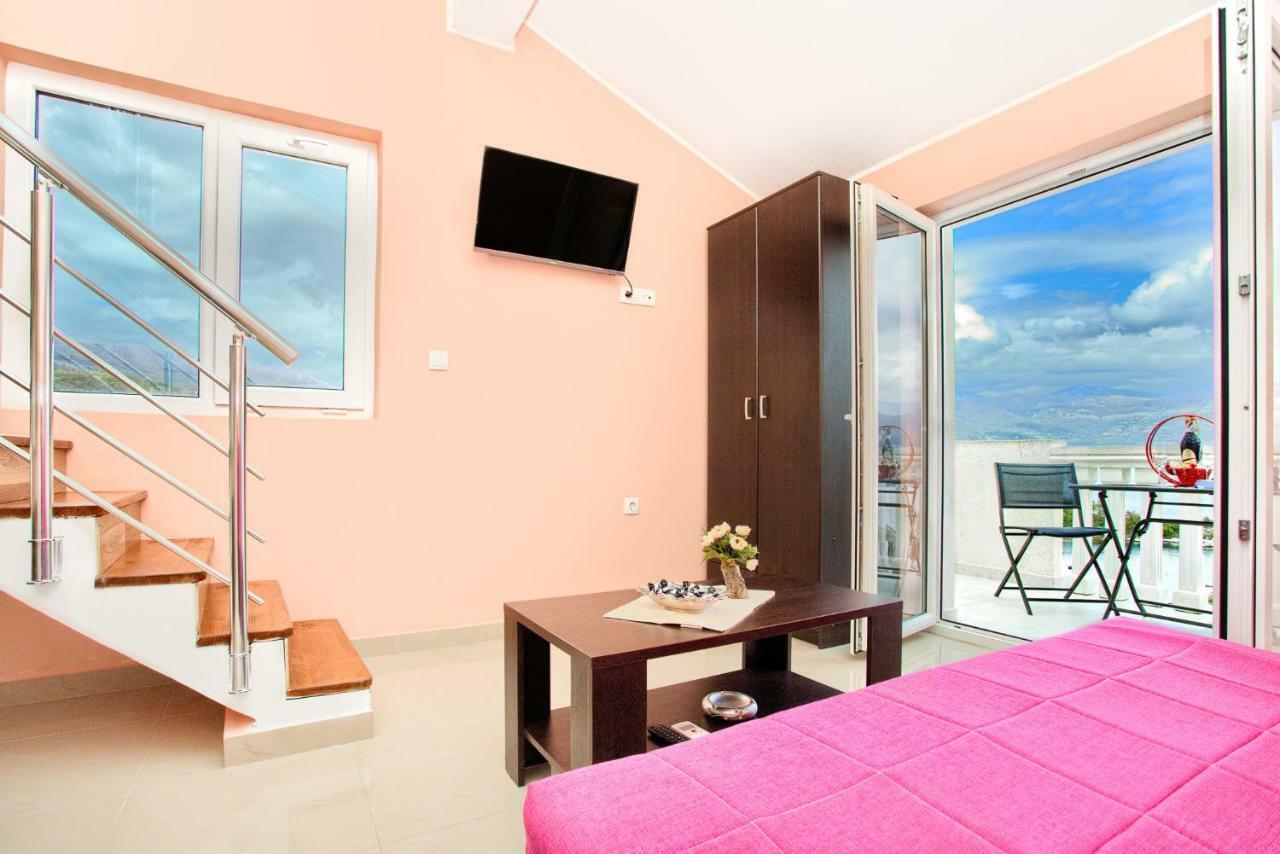 Apartments Porto Bjelila Tivat Exterior photo