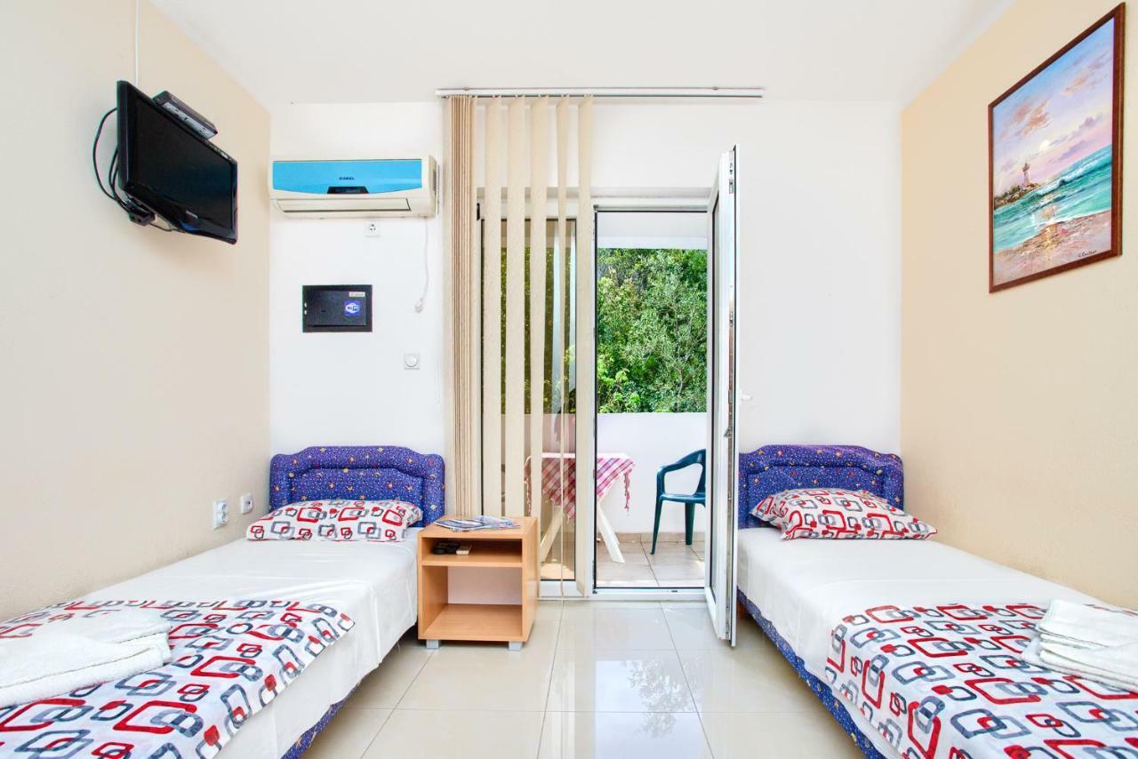 Apartments Porto Bjelila Tivat Exterior photo