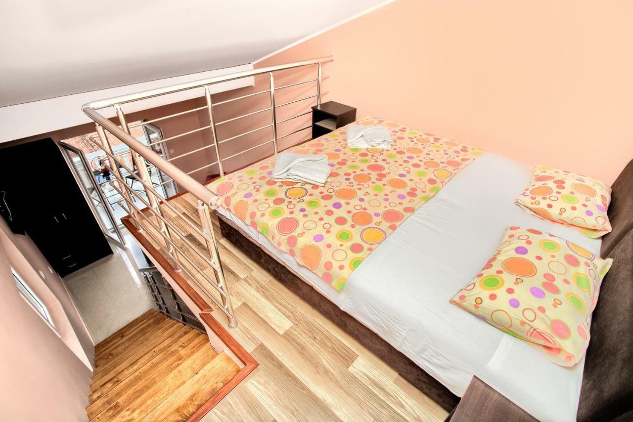 Apartments Porto Bjelila Tivat Exterior photo